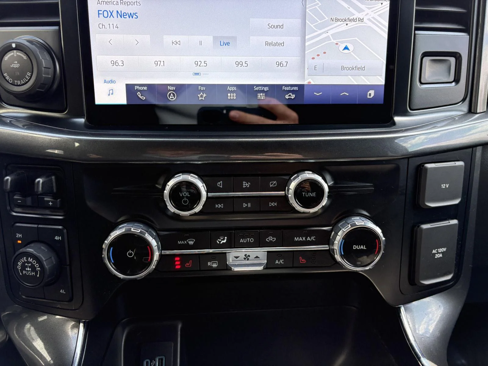 Used 2023 Carbonized Gray Ford XLT image 17