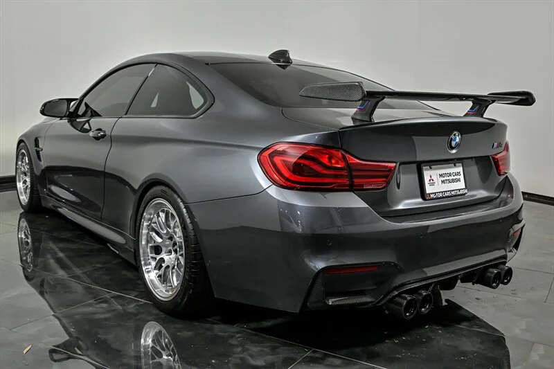 Used 2018 Mineral Grey Metallic BMW COMPETITION image 7