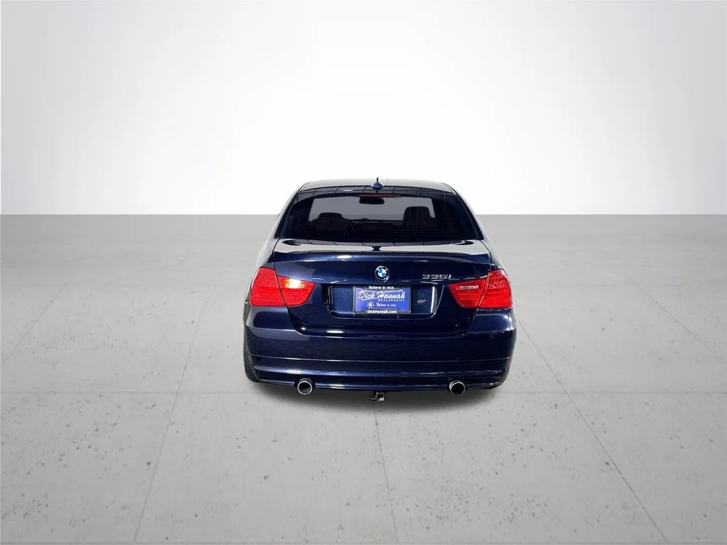 Used 2010 Blue BMW 335i xDrive image 7