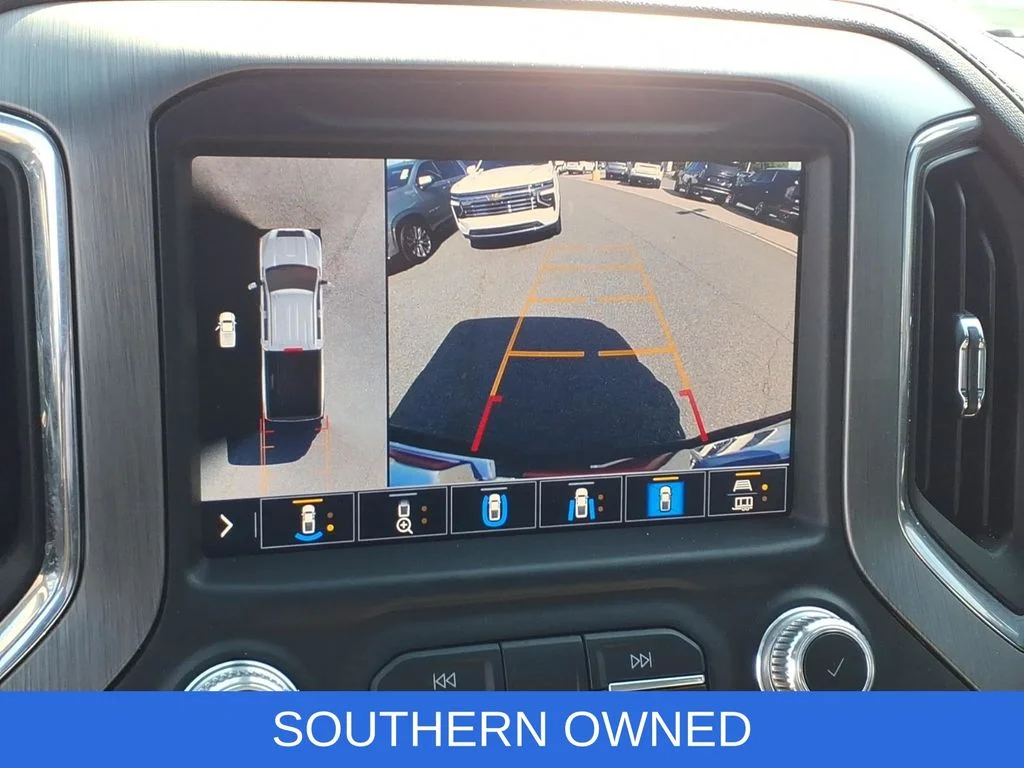 Used 2023 Blue GMC Denali image 3