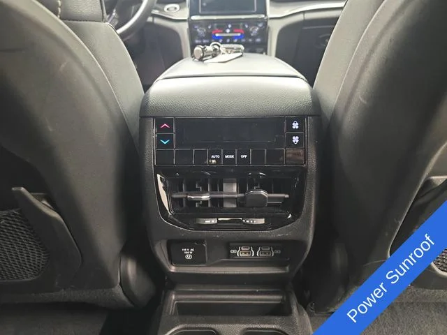 Used 2022 Bright White Clearcoat Jeep Altitude image 12