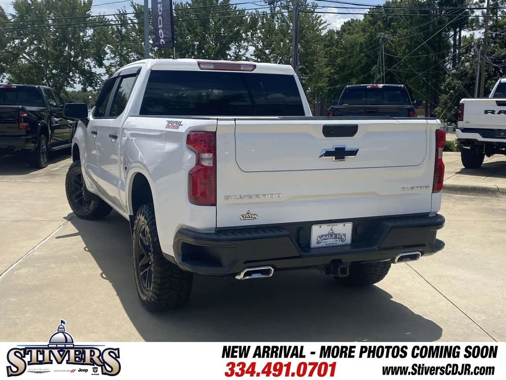 Used 2024 White Chevrolet Custom Trail Boss image 6