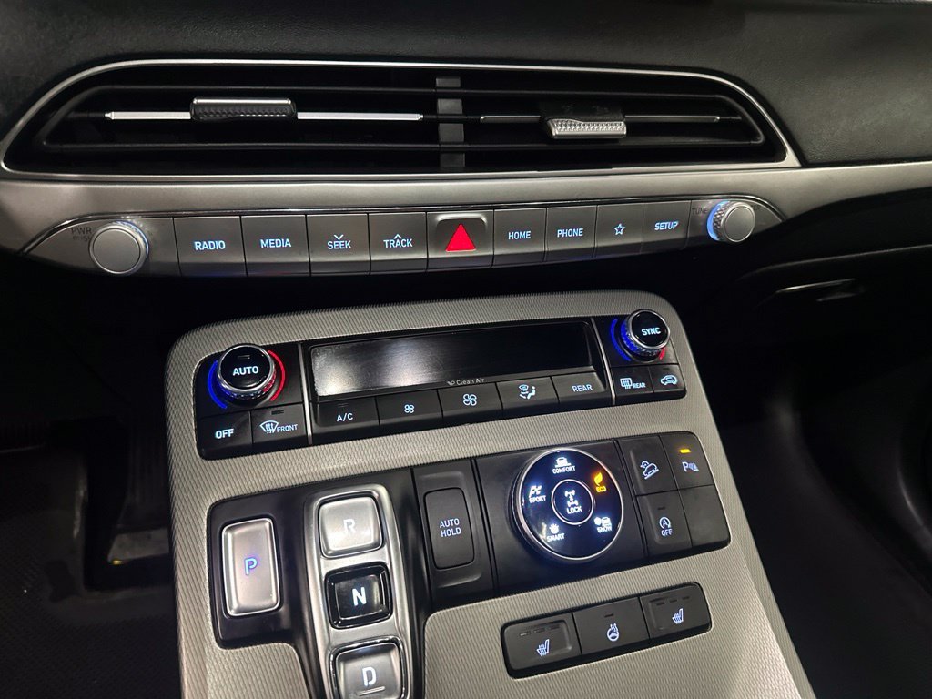 Certified Used 2020 Green Hyundai SEL image 16