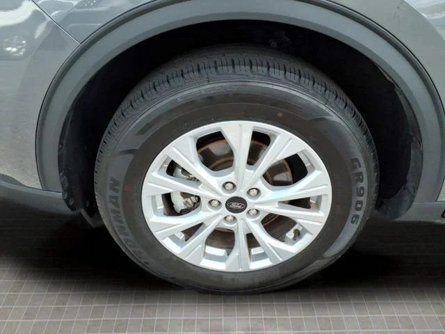 Used 2024 Gray Ford Active image 13