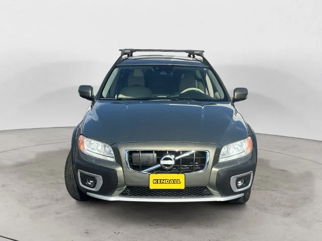 Used 2011 Volvo XC70 3.2 with VIN YV4940BL6B1108328 for sale in Bend, OR