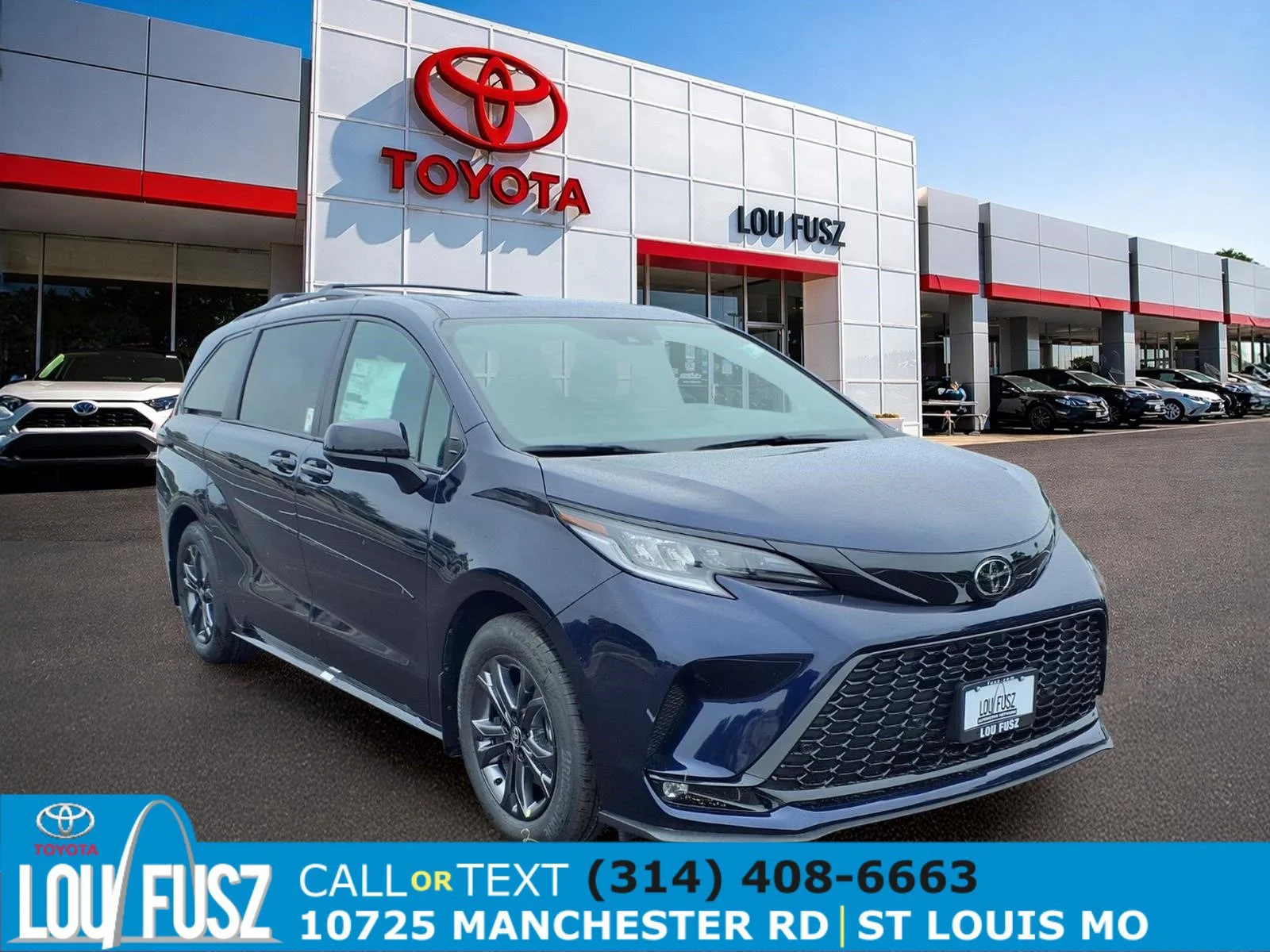 2026 Toyota Sienna XSE 7-Passenger Hybrid AWD's photo