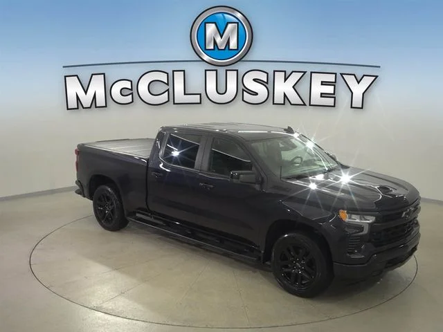 Used 2023 Gray Chevrolet RST image 34