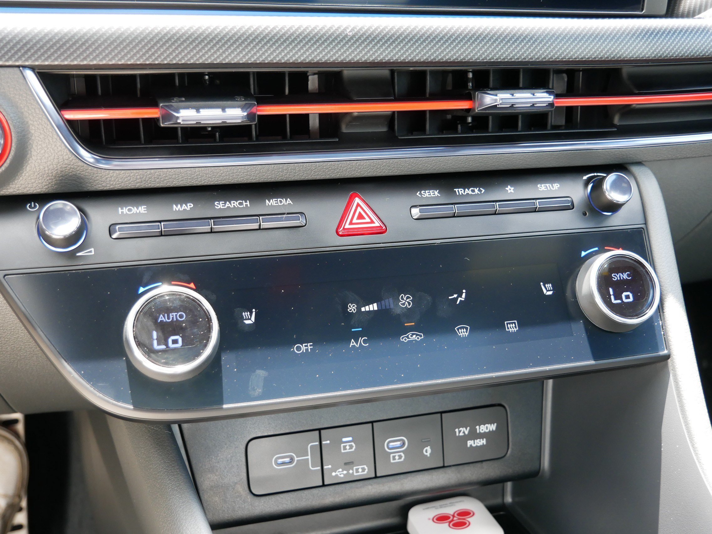 2025 Hyundai Sonata N Line - Photo 23