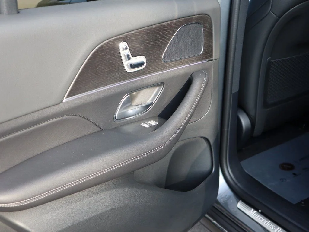 New 2026 Selenite Grey Metallic Mercedes-Benz GLE 350 image 73