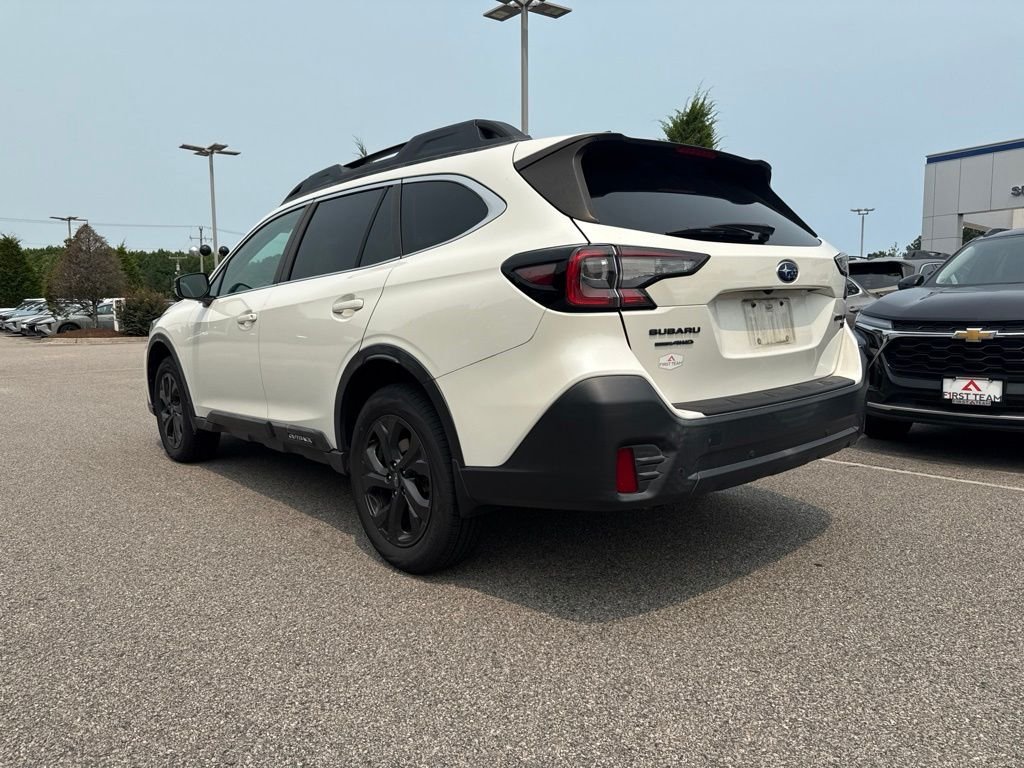 Used 2021 White Subaru Onyx Edition XT image 3