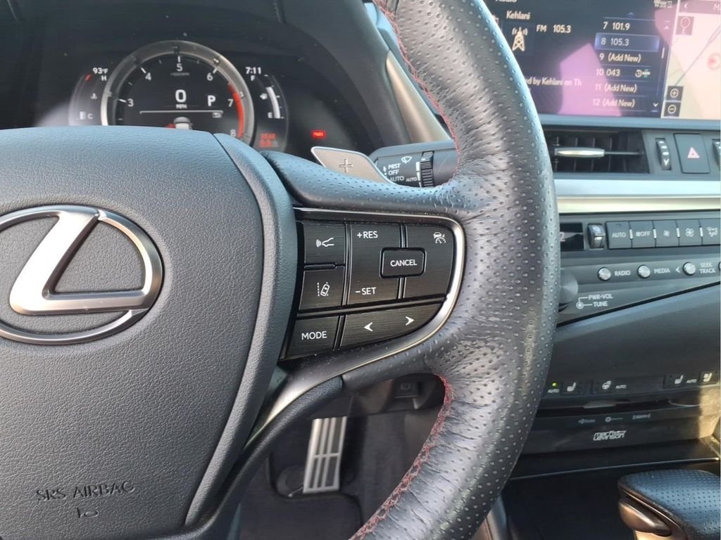 Used 2019 White Lexus 350 F Sport image 21