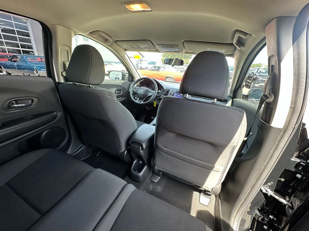 Used 2020  Honda LX image 22