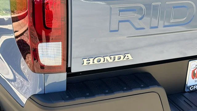 New 2026 Sonic Gray Pearl Honda RTL image 12