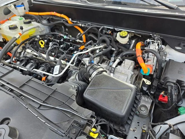 Used 2022 White Ford XL image 21