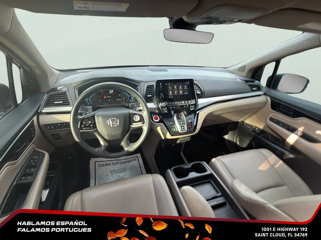 Used 2023 Red Honda Touring image 28