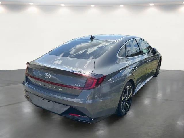Used 2021 Gray Hyundai SEL Plus image 13