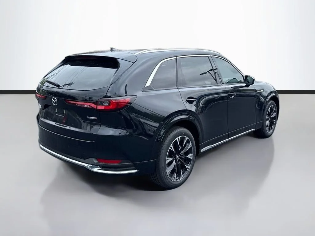 New 2026 Jet Black Mazda 3.3 Turbo S Premium Plus image 3