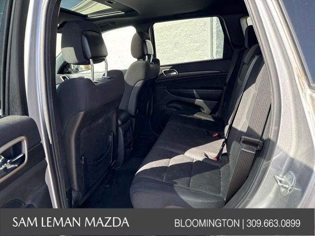 Used 2015 Silver Jeep Laredo image 7