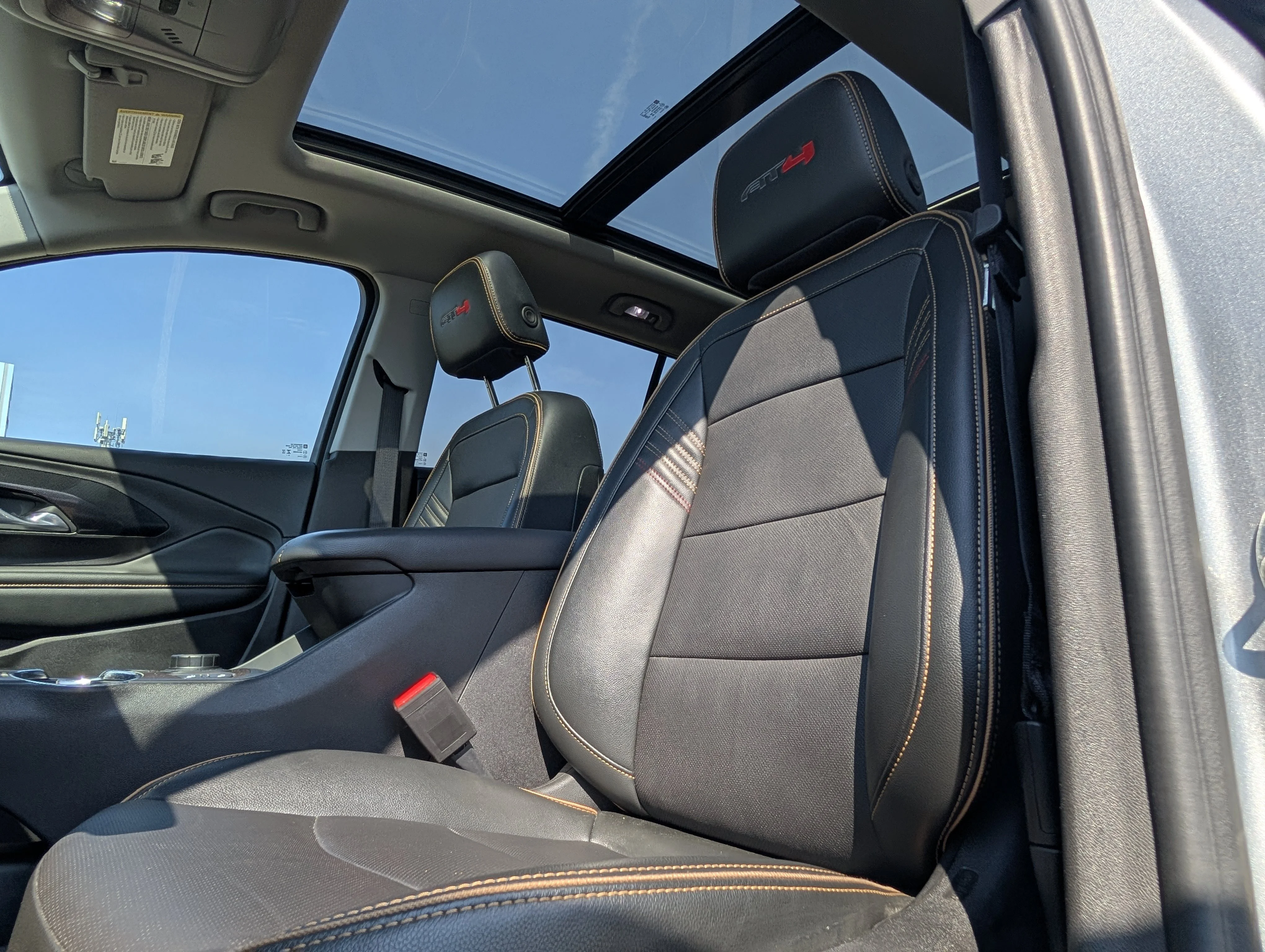 Used 2024 Summit White GMC AT4 image 20