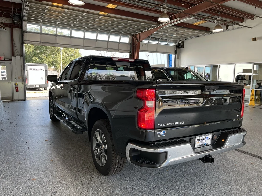 2026 Chevrolet Silverado 1500 LT - Photo 6