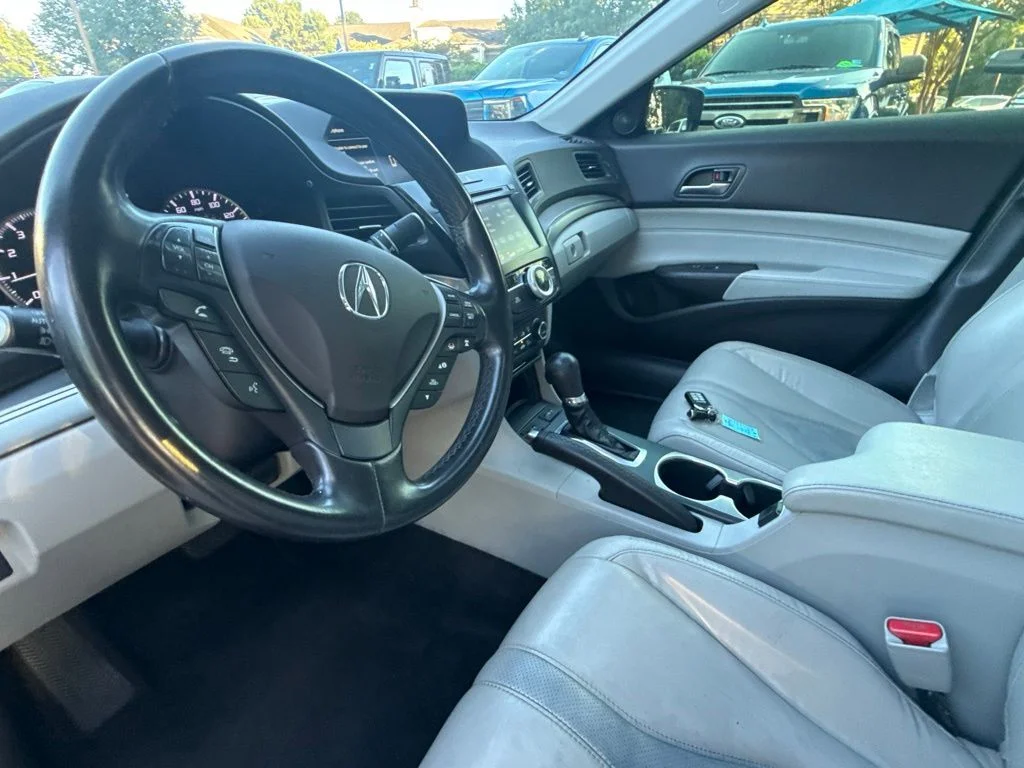 Used 2020  Acura Premium Package image 12
