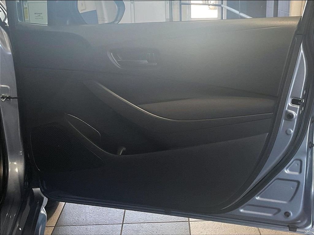 Used 2022 Gray Toyota LE image 12