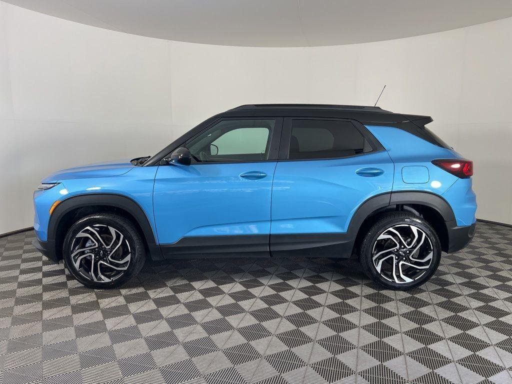 Used 2026 Marina Blue Chevrolet RS image 28