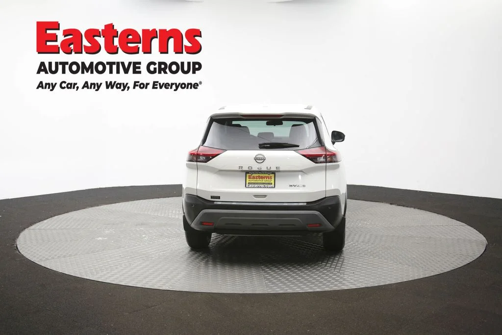 Used 2023 White Nissan SV image 36