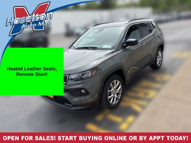 2023 Jeep Compass Latitude Lux 4WD photo