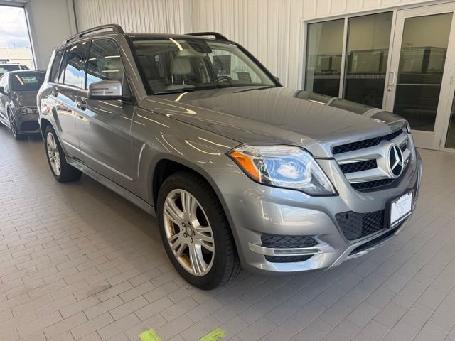 Used 2015 Gray Mercedes-Benz GLK 350 image 1