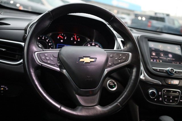 Used 2022 Silver Ice Metallic Chevrolet LT image 34