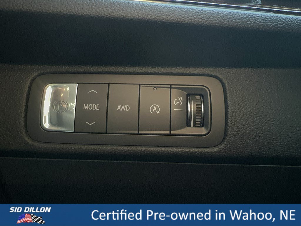Certified Used 2025 Sterling Gray Metallic Chevrolet AWD Z71 image 17