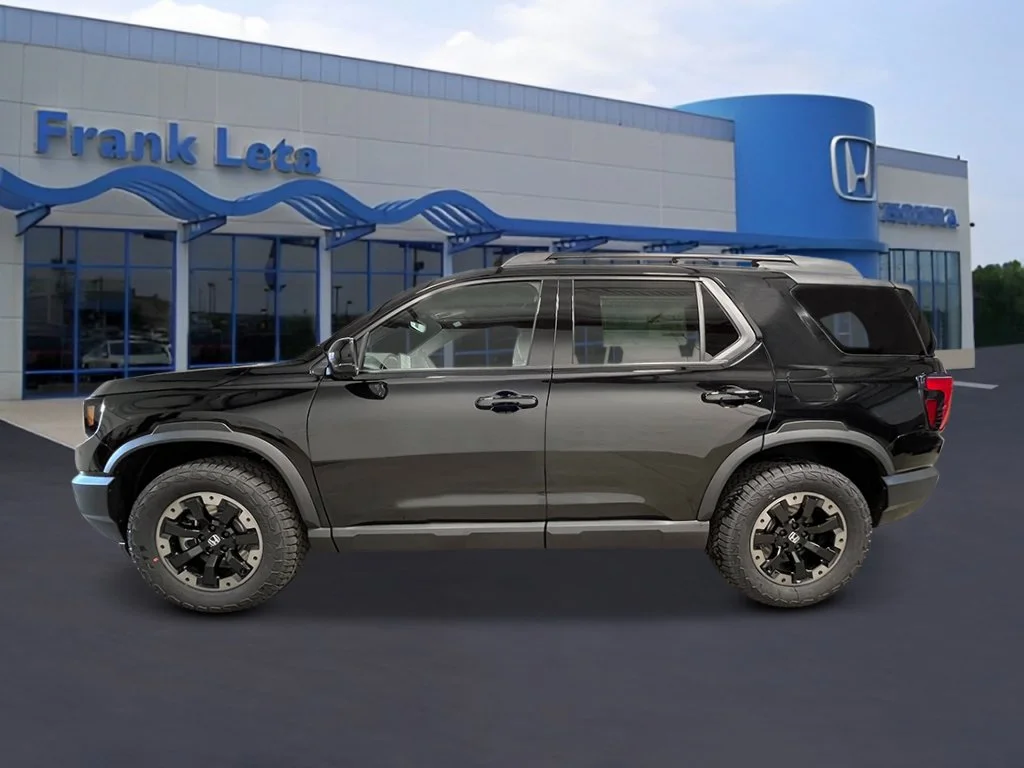 New 2026 Crystal Black Pearl Honda TrailSport Elite image 2