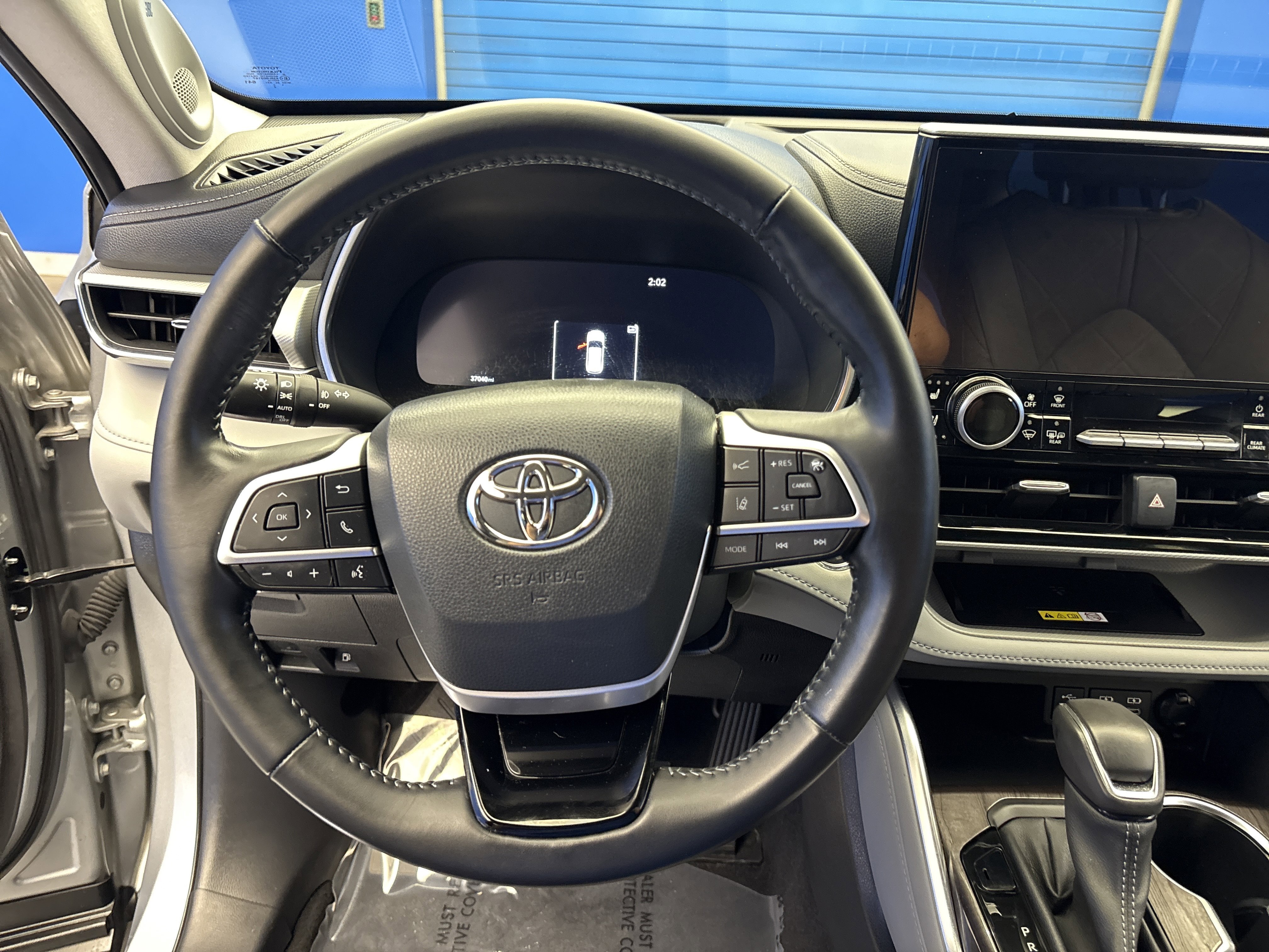 Used 2023 Celestial Silver Metallic Toyota Platinum image 14