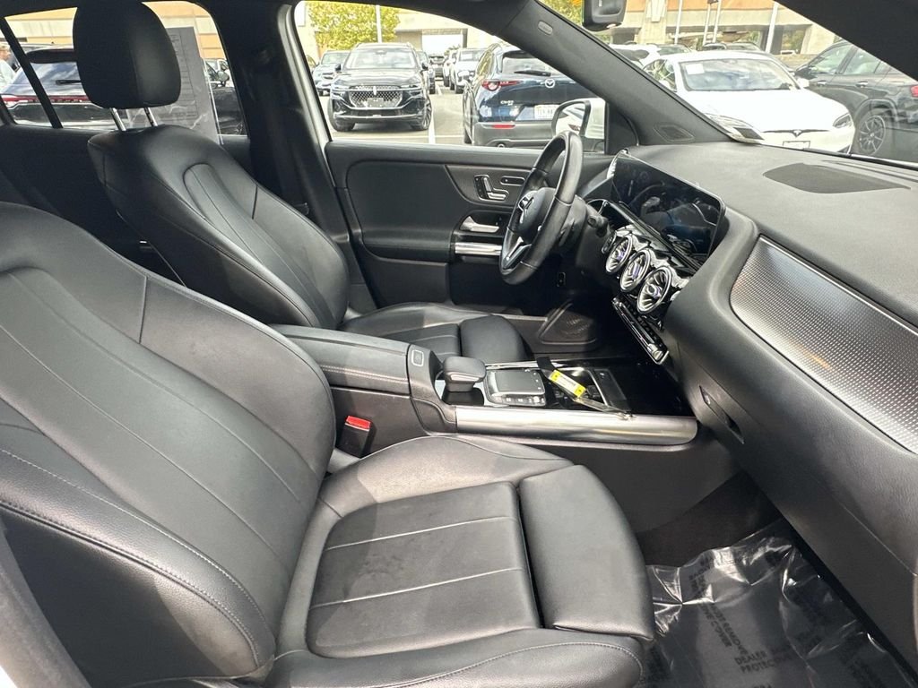 Used 2021 Polar White Mercedes-Benz GLA 250 image 11