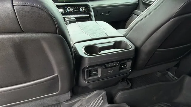 Used 2023 Sterling Metallic GMC AT4X image 21