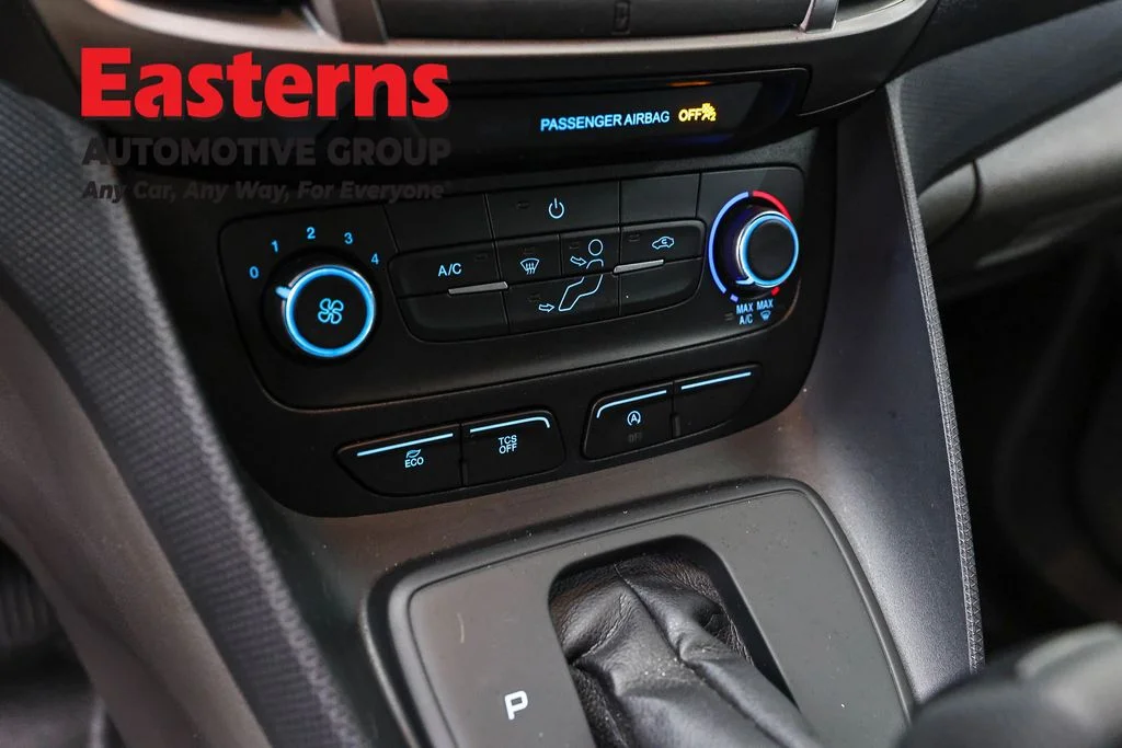 Used 2020 White Ford XL image 20