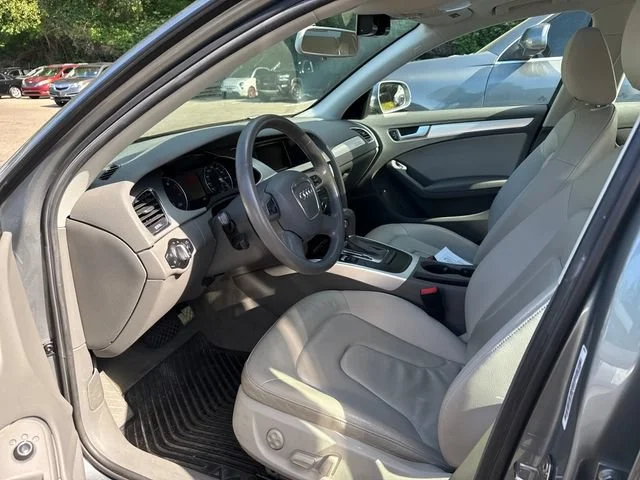 Used 2010 Meteor Gray Pearl Effect Audi 2.0T Premium image 13