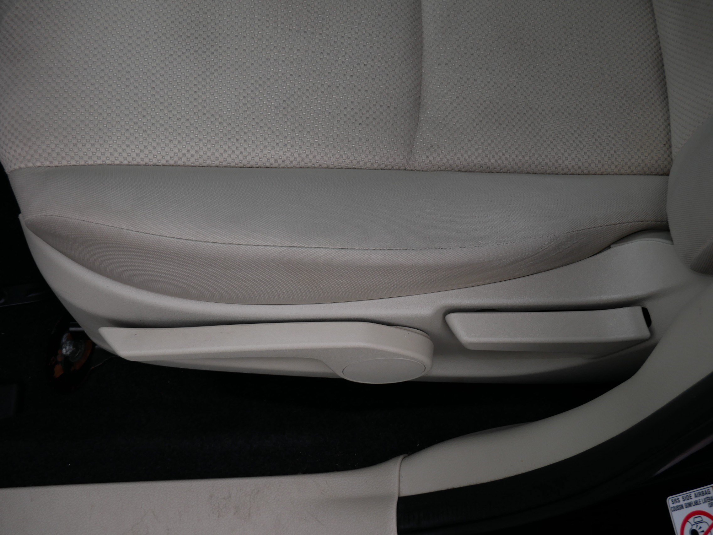 Used 2012 Obsidian Black Pearl Subaru 2.0i image 20