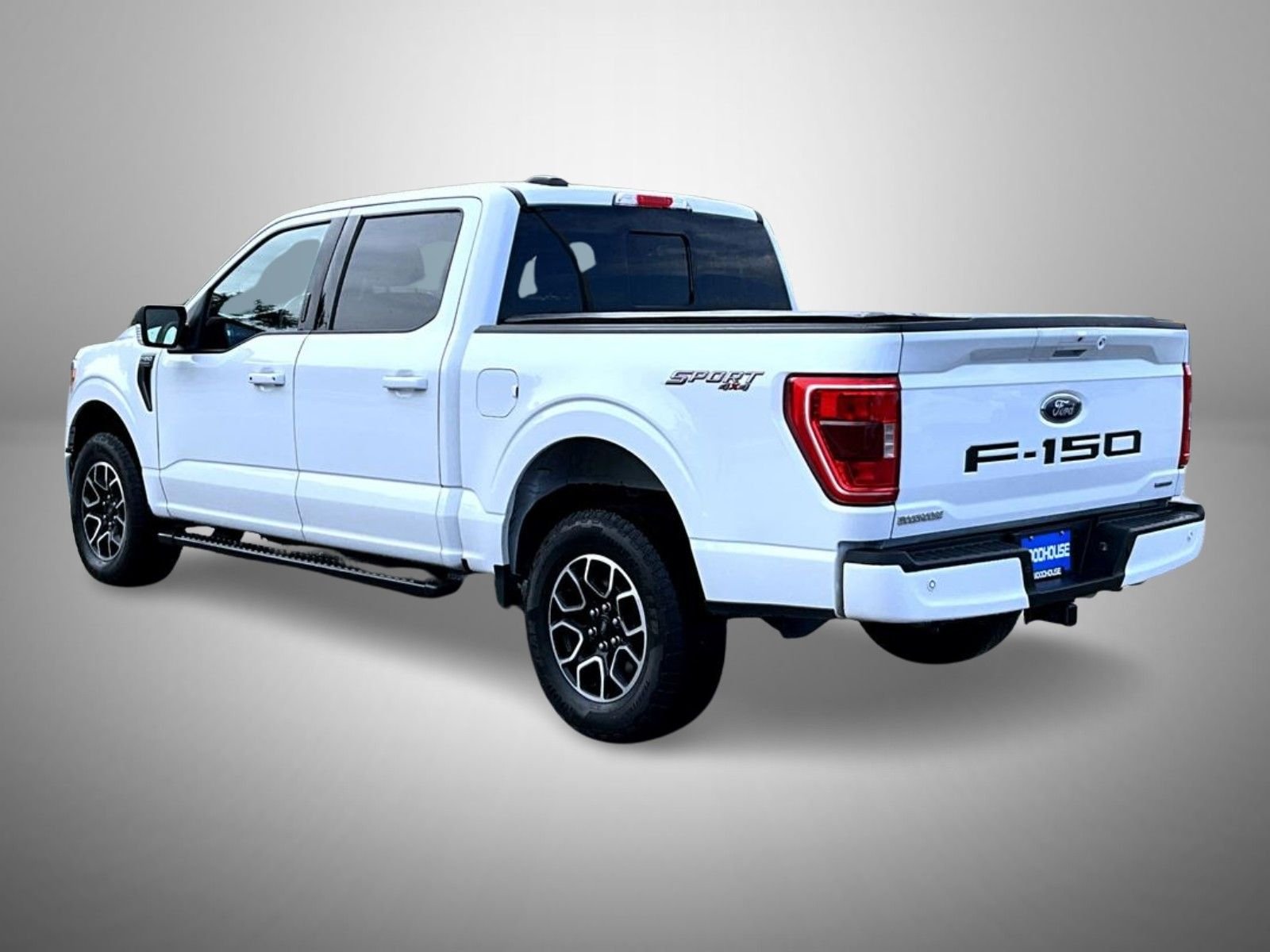 Used 2021 White Ford XLT image 7