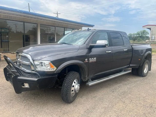 Used 2018 Gray Ram Laramie image 2