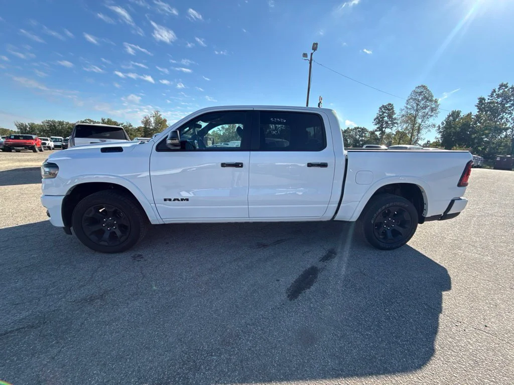 Used 2025 White Ram Big Horn/Lone Star image 2
