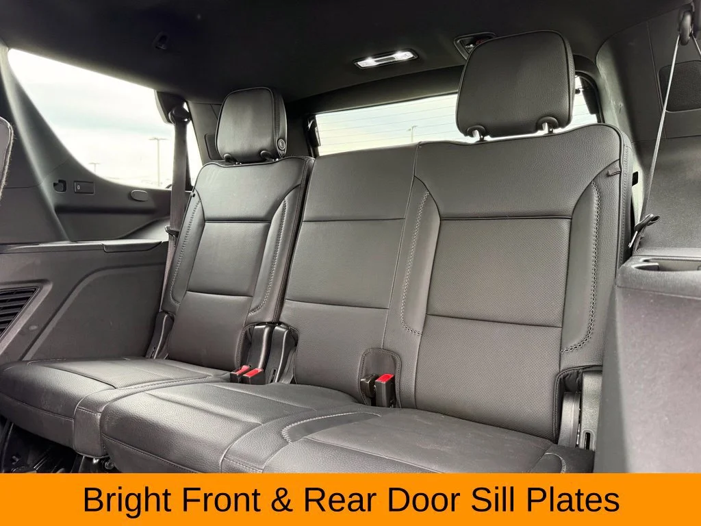 Used 2023 STERLING METALLIC GMC Denali image 28