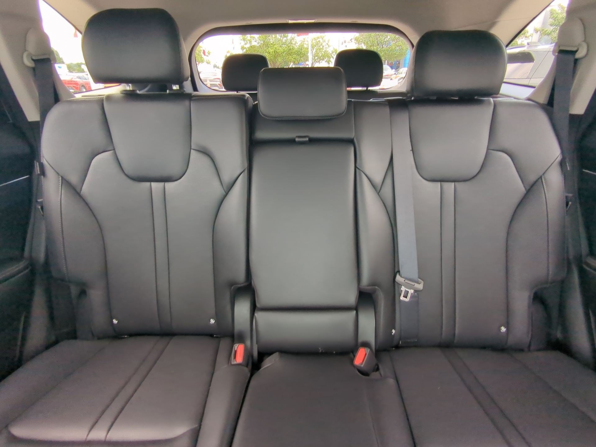Used 2026 Ivory Silver Kia S image 20