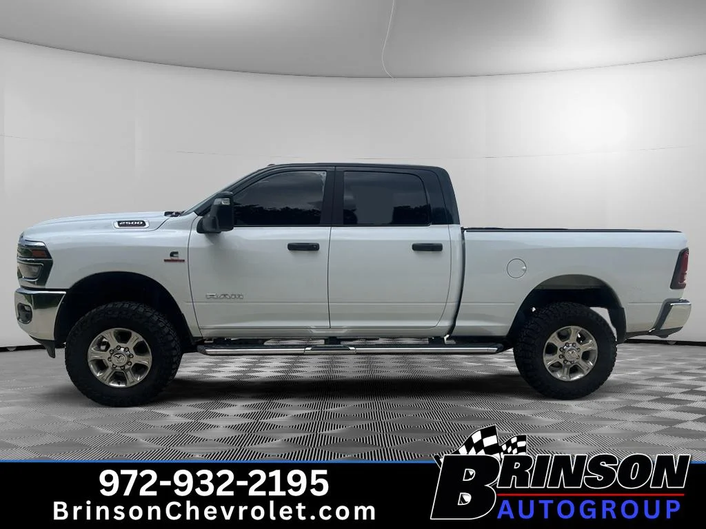Used 2025 White Ram Big Horn image 4