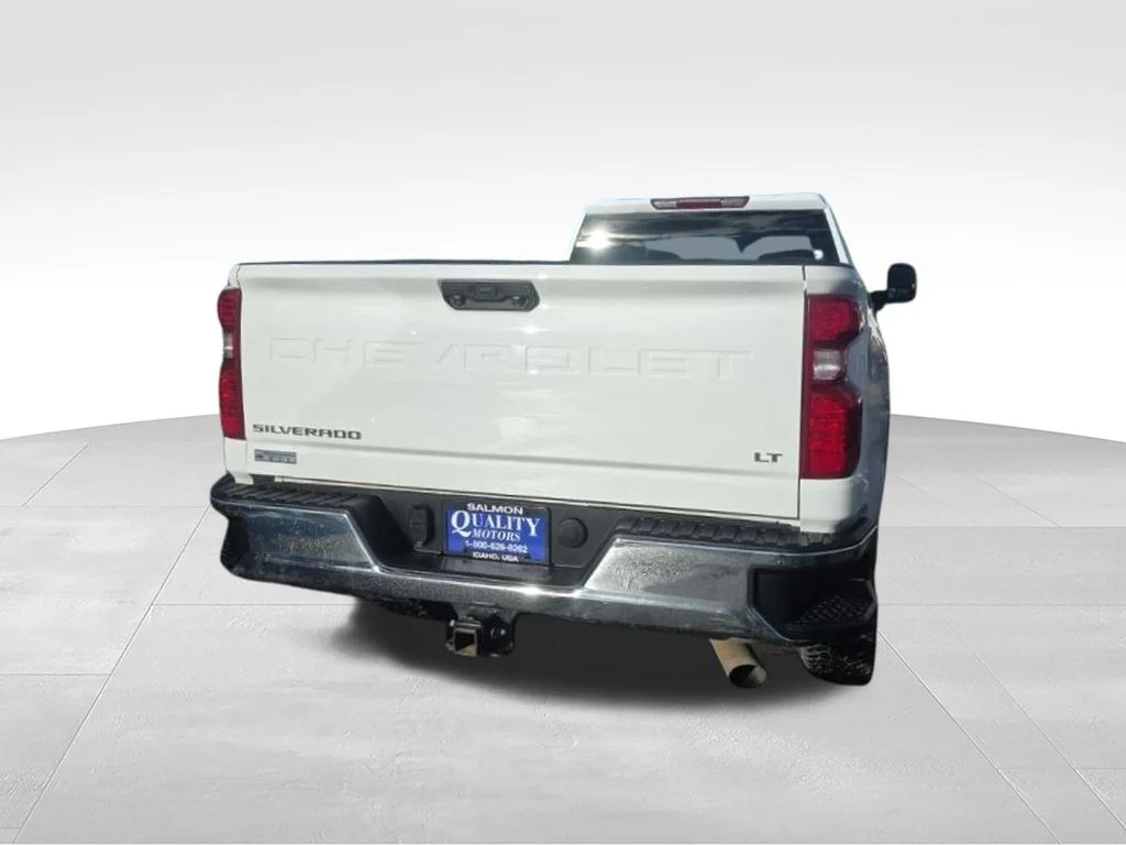 Used 2024 White Chevrolet LT image 5