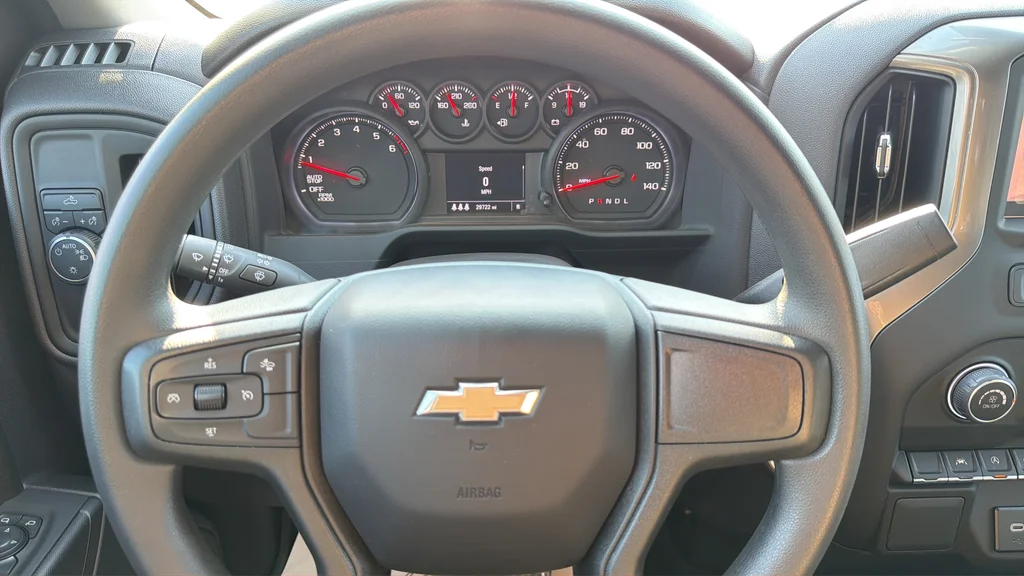Used 2024 White Chevrolet Custom image 24