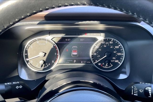 Used 2023 White Nissan SL image 18