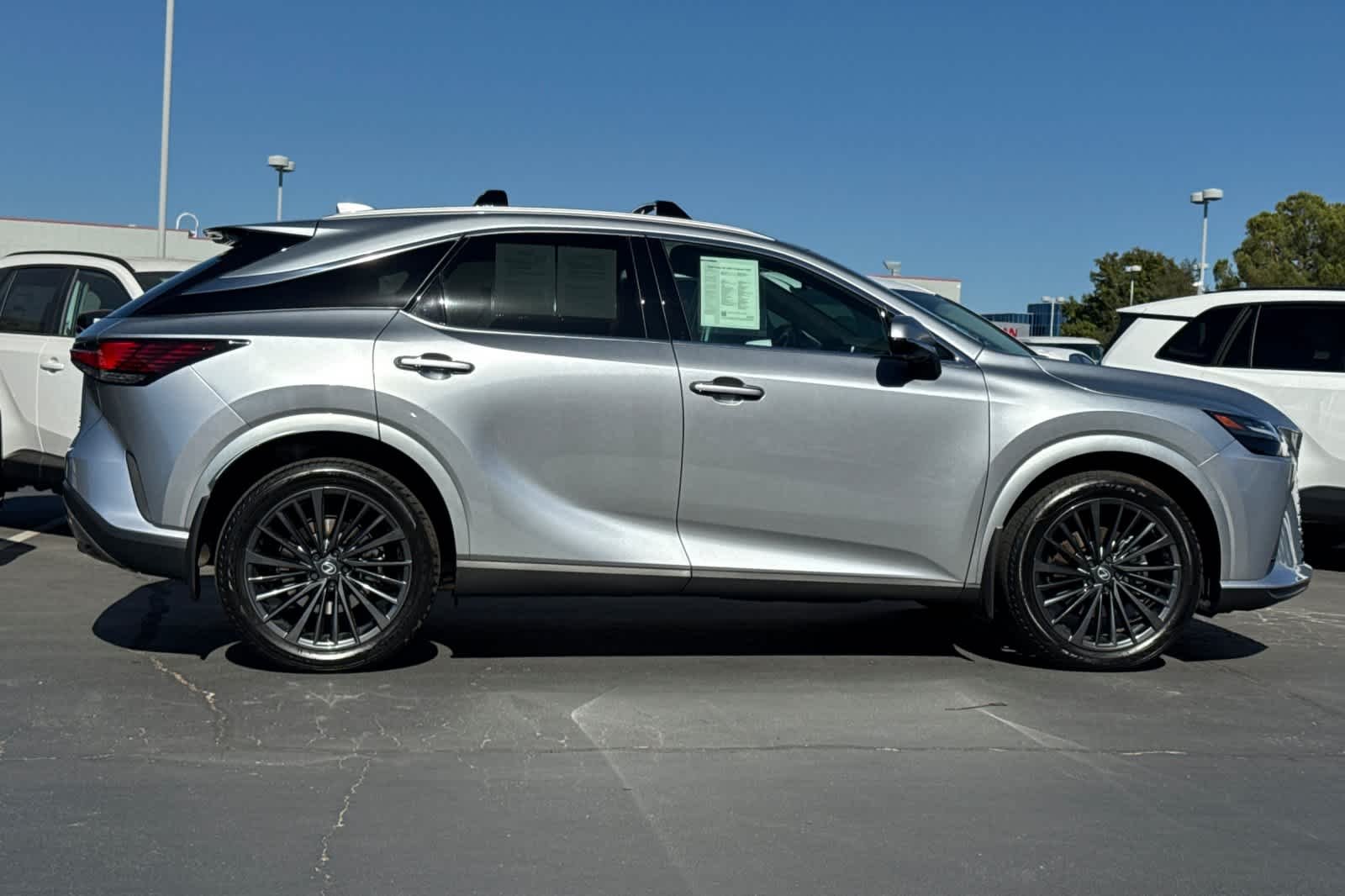 Certified Used 2026 Iridium Lexus Premium image 6