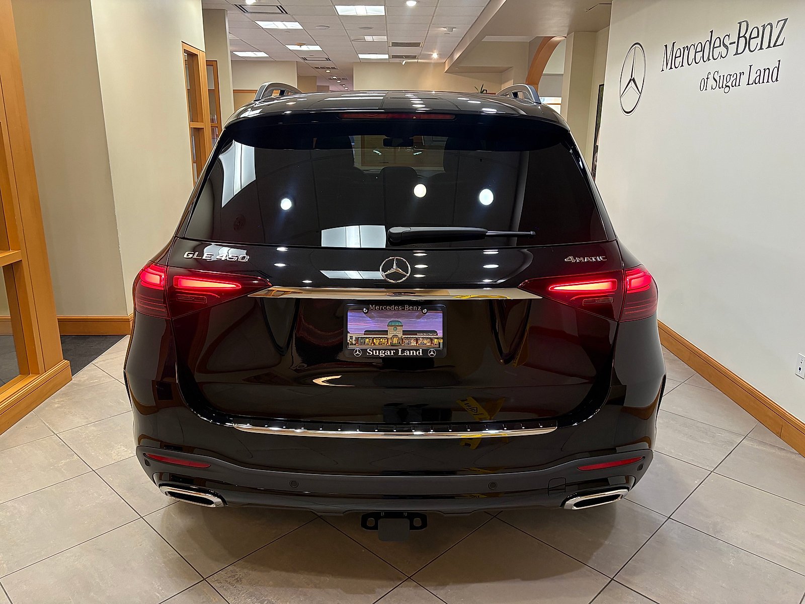 New 2026 Obsidian Black Metallic Mercedes-Benz 4MATIC® image 37